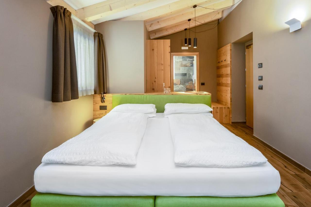 Hotel Vittoria - Ricarica L'Anima ดิมาโร ภายนอก รูปภาพ