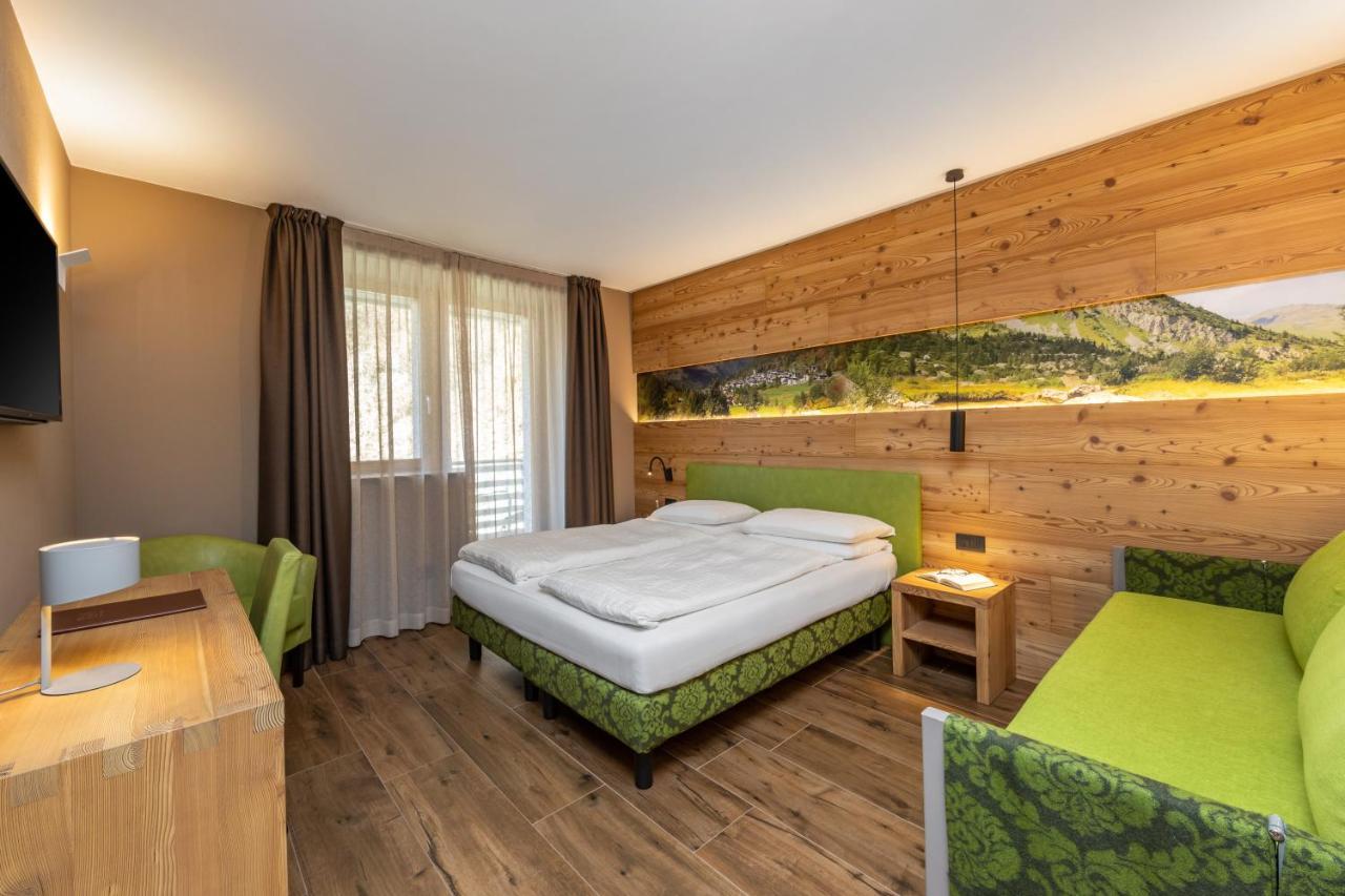 Hotel Vittoria - Ricarica L'Anima ดิมาโร ภายนอก รูปภาพ