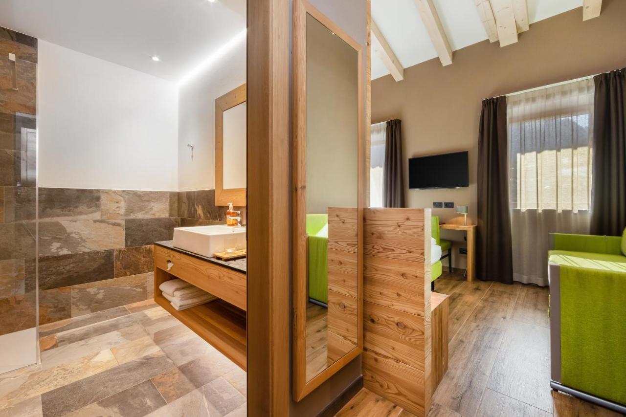 Hotel Vittoria - Ricarica L'Anima ดิมาโร ภายนอก รูปภาพ