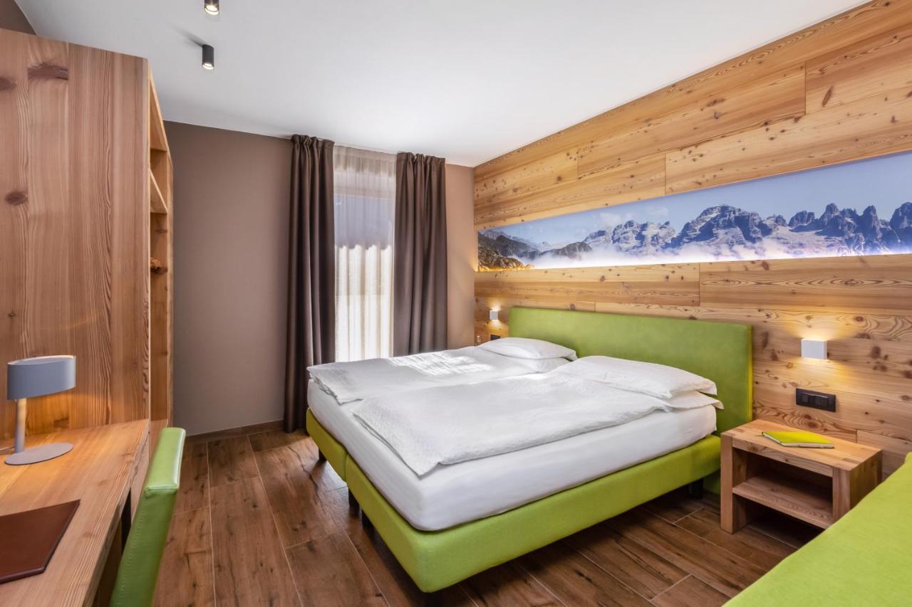 Hotel Vittoria - Ricarica L'Anima ดิมาโร ภายนอก รูปภาพ